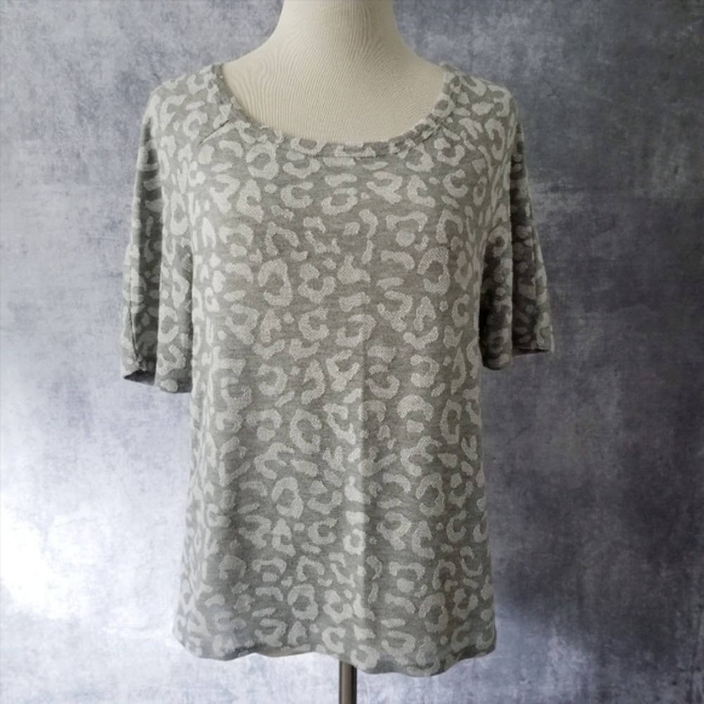 Ann Taylor LOFT Gray Leopard Sweater – S